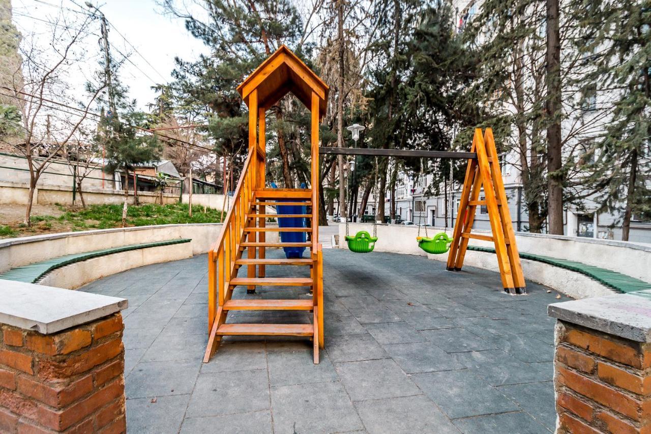 Modern Apartment In Old Tbilisi Exteriér fotografie